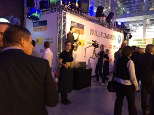 Musiker-für-firmenanlass-geburtstag-firmenfeier