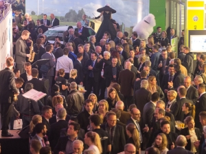 Saxophonist-chillout-lounge-jazz